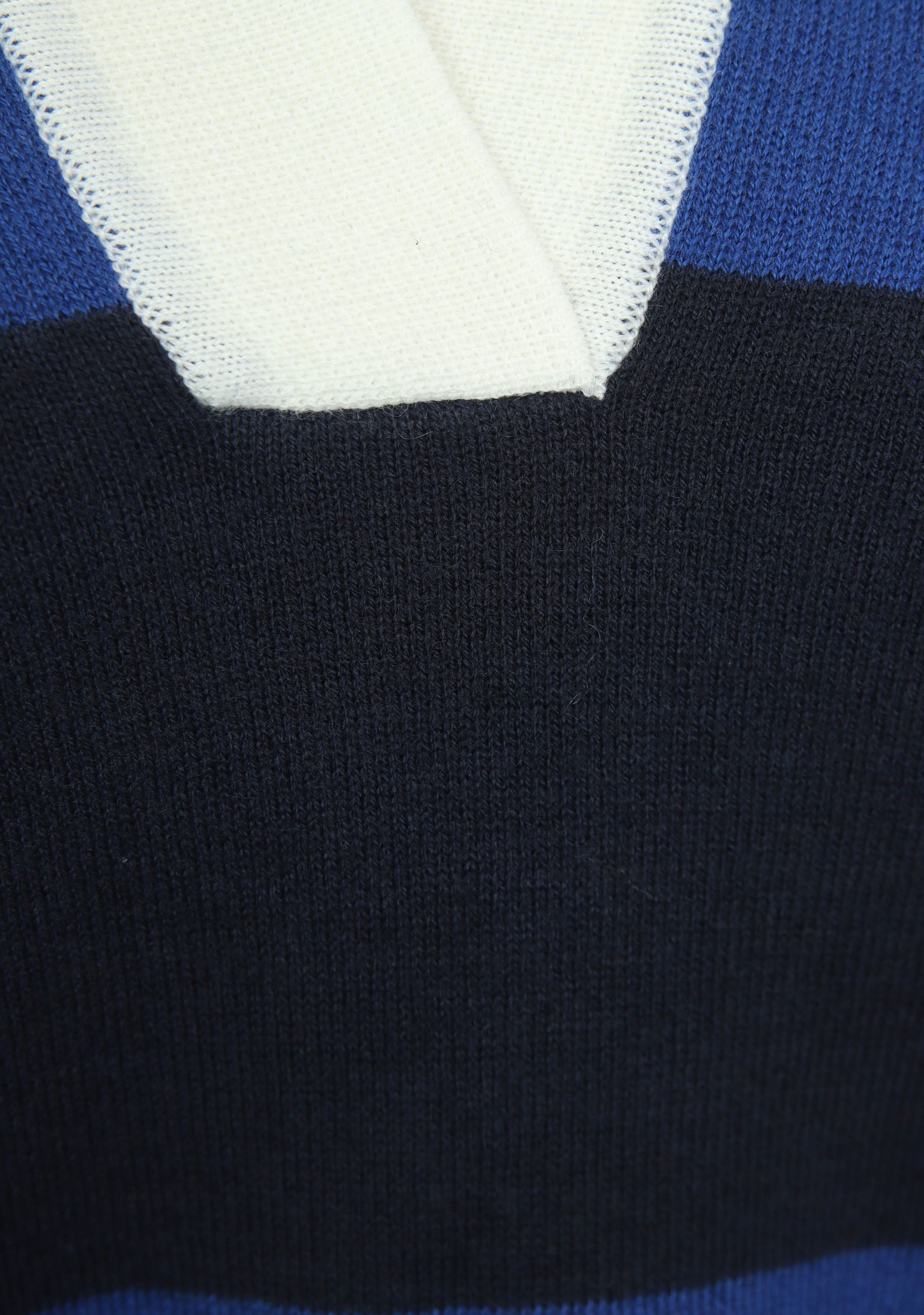JIJI - TRUI - Blauw