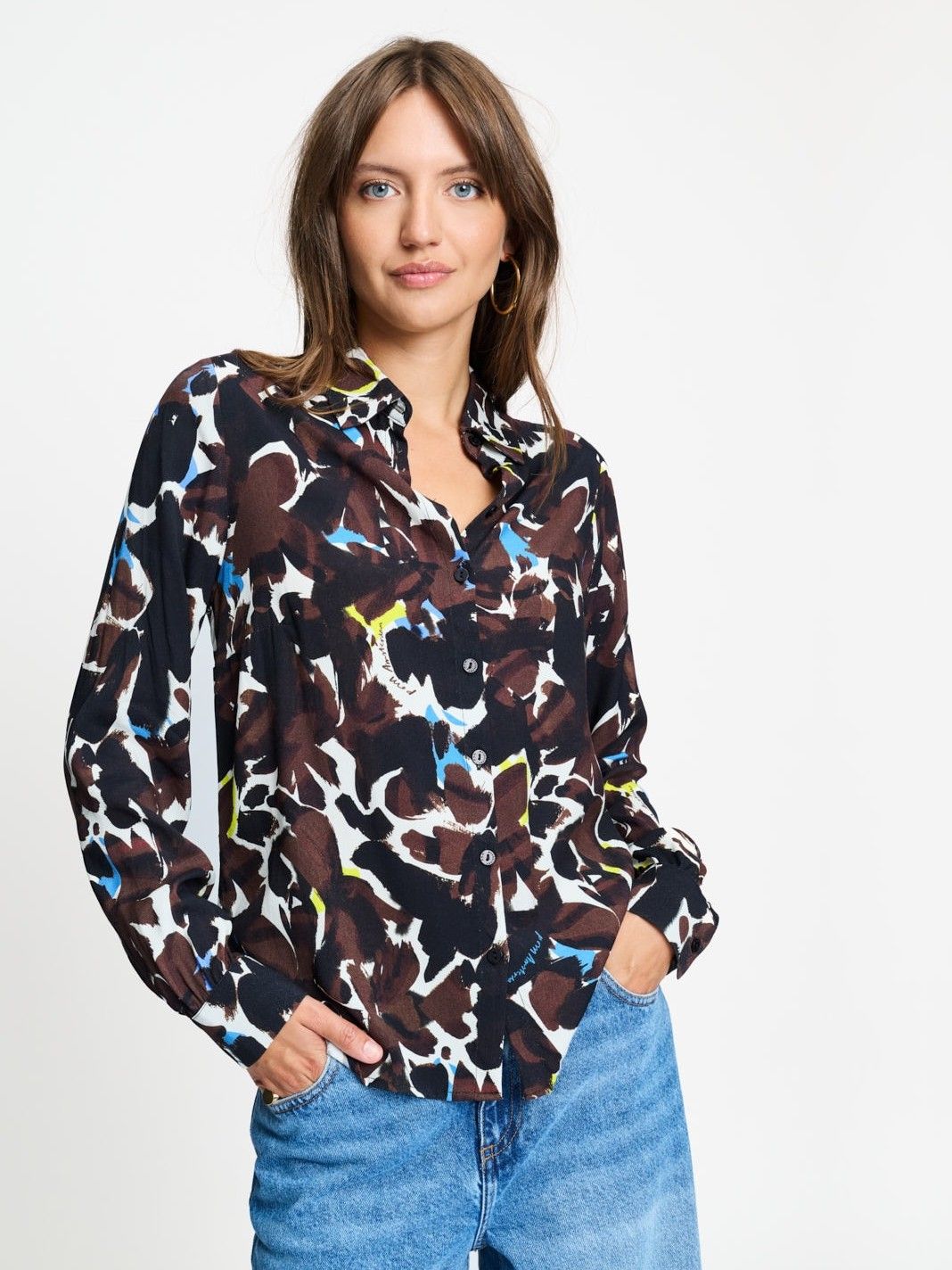 POM AMSTERDAM - BLOUSE - Bruin