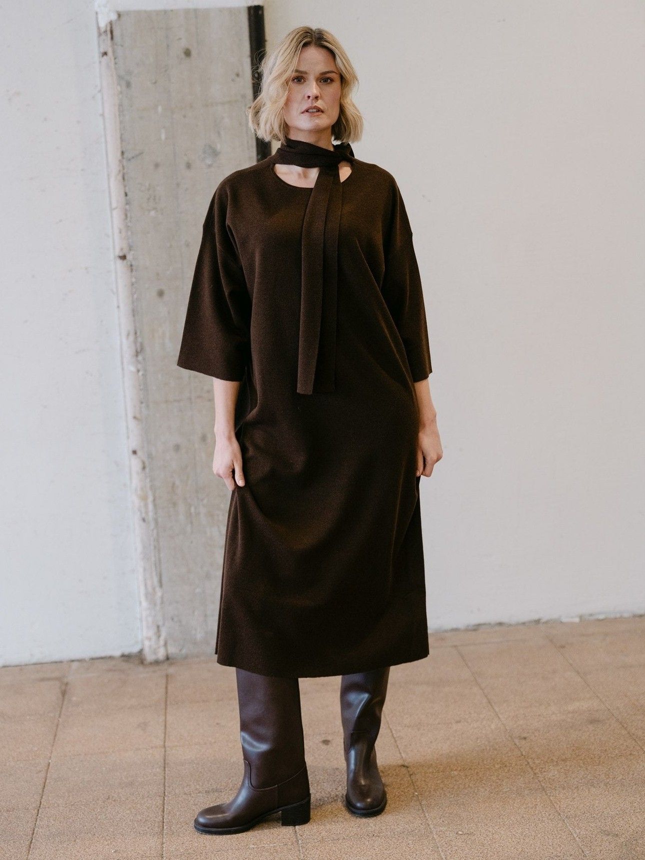 AIMEE THE LABEL - JURK - Bruin
