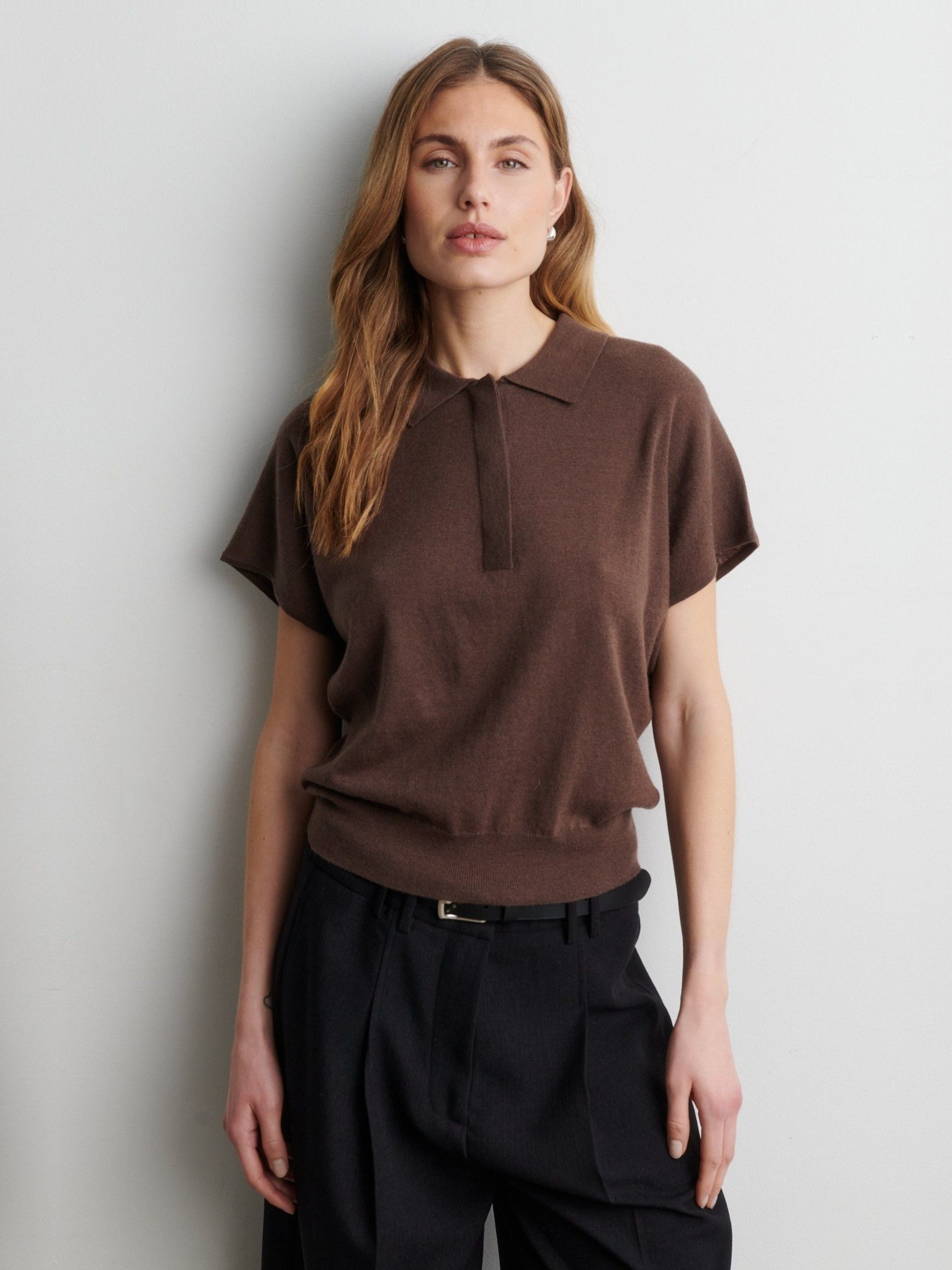 SECOND FEMALE - SHIRT - Bruin