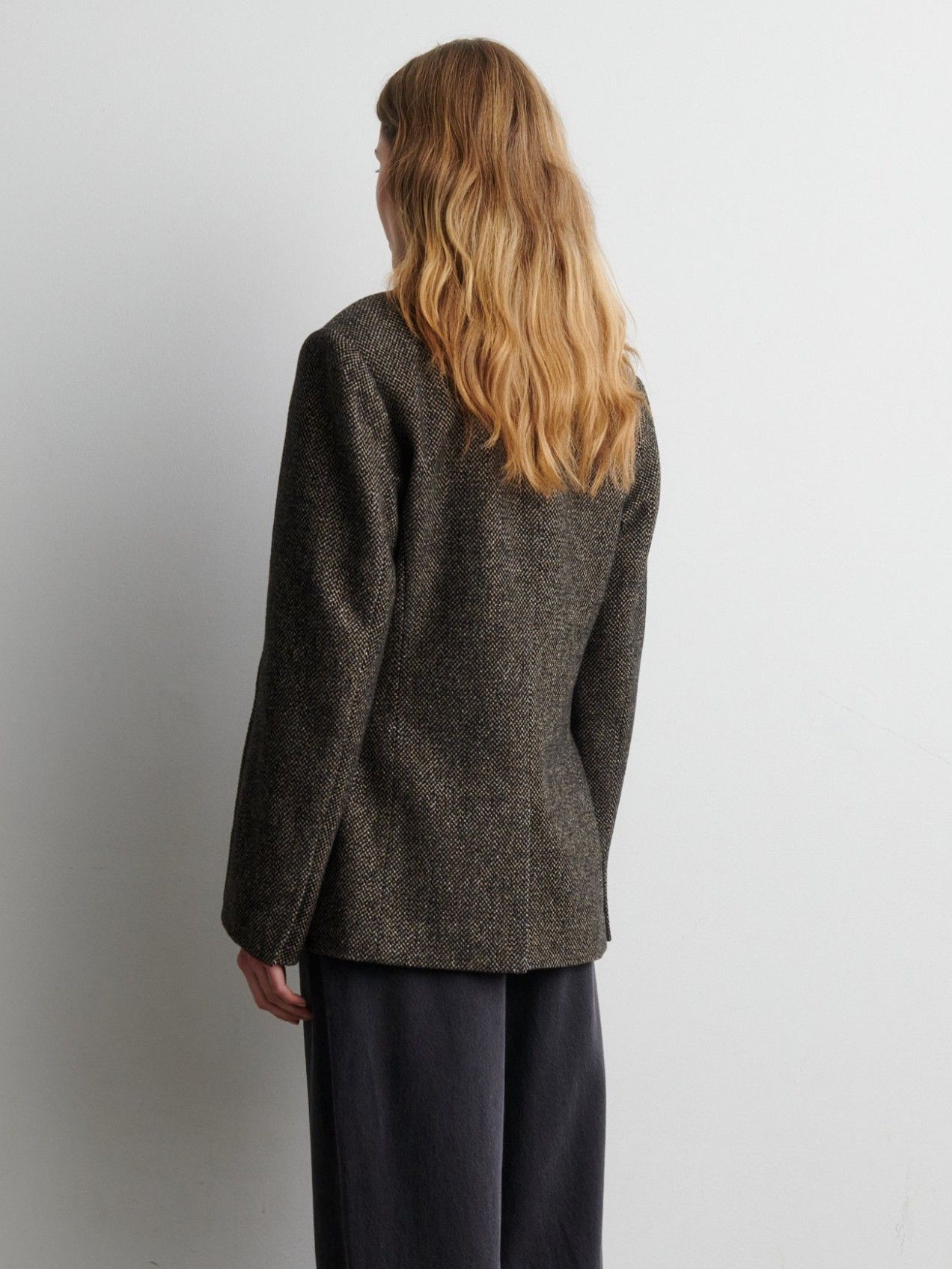 SECOND FEMALE - BLAZER - Bruin
