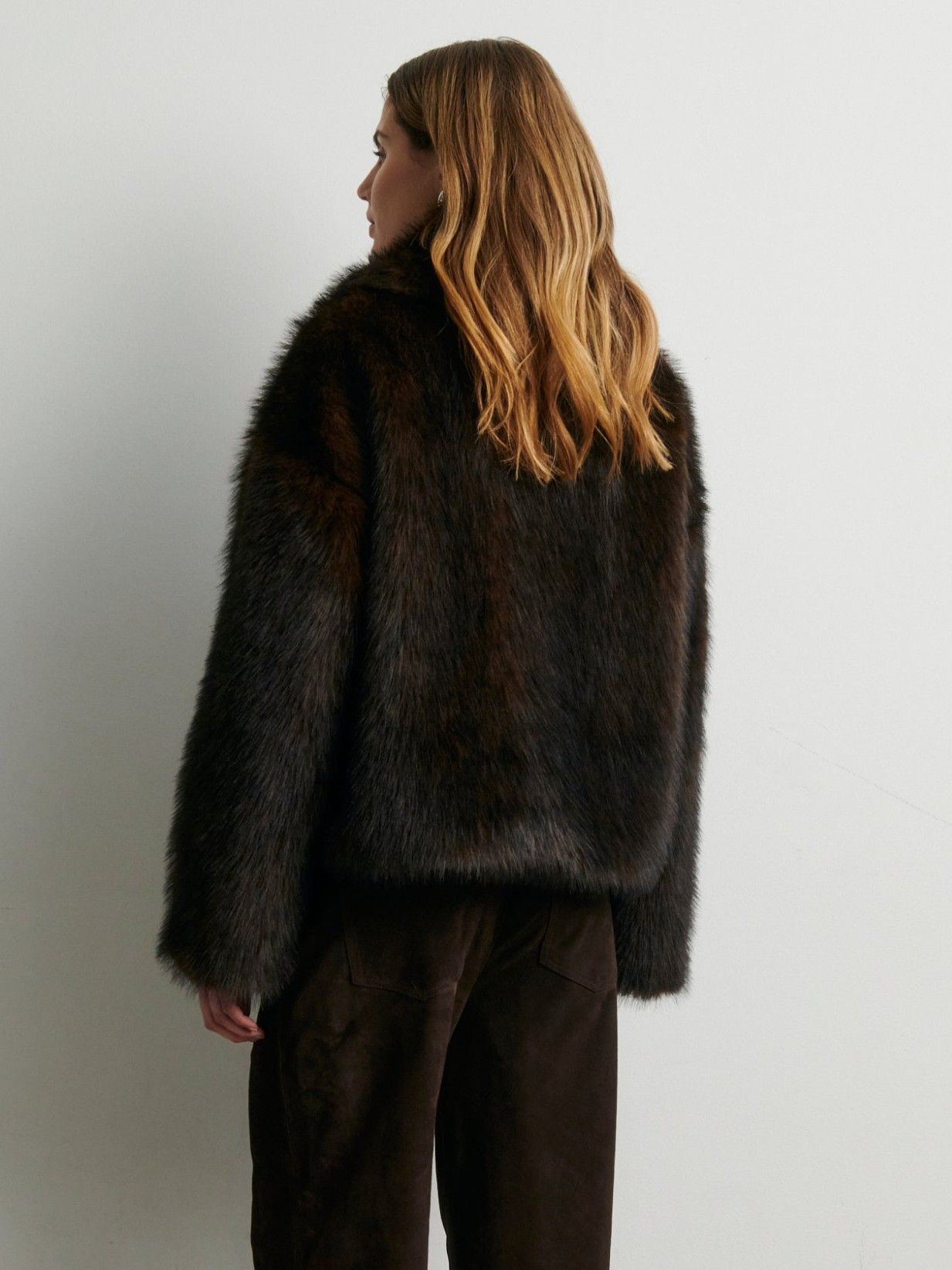 SECOND FEMALE - BLAZER - Bruin