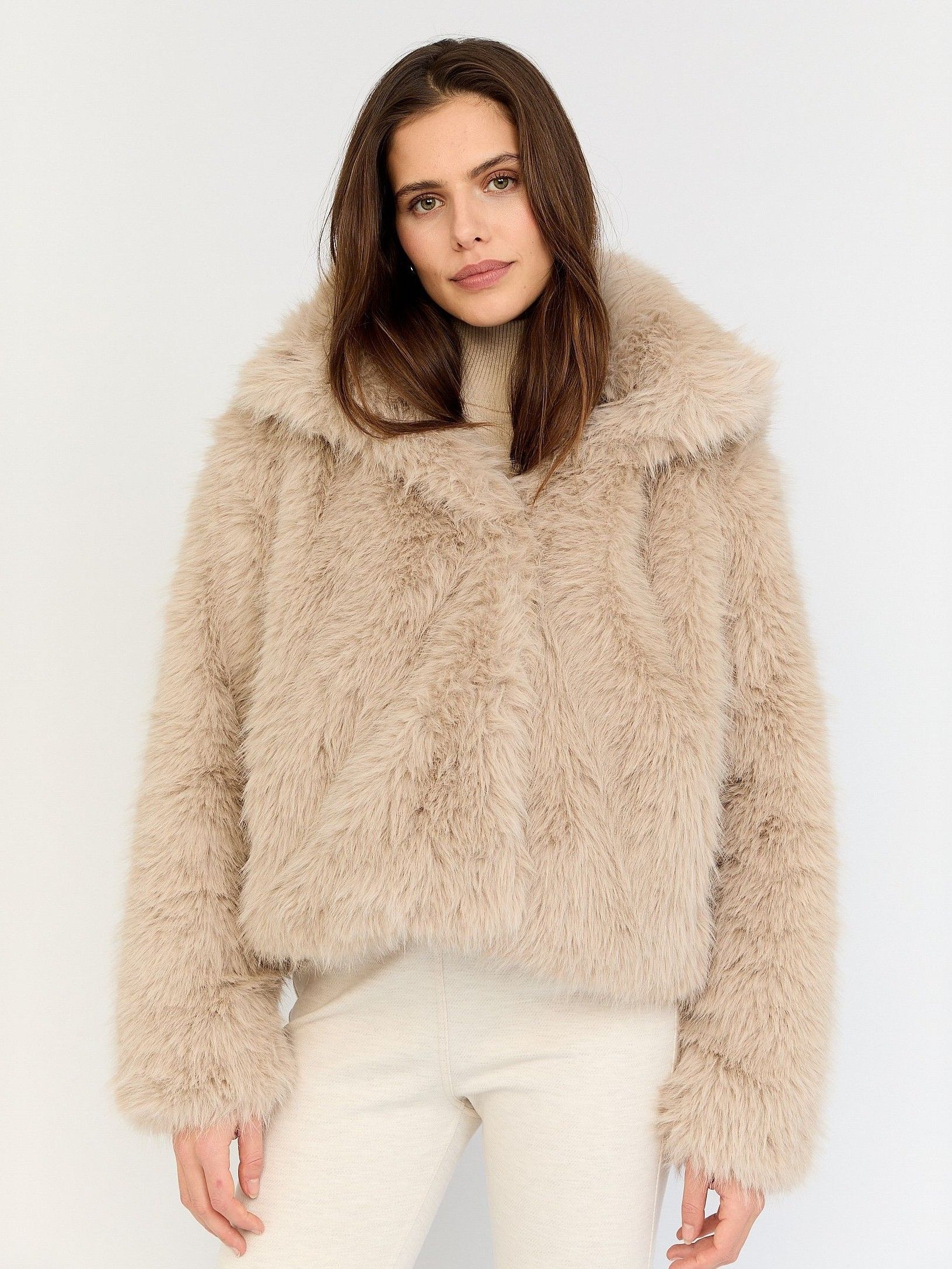 MOSCOW - JAS - Beige