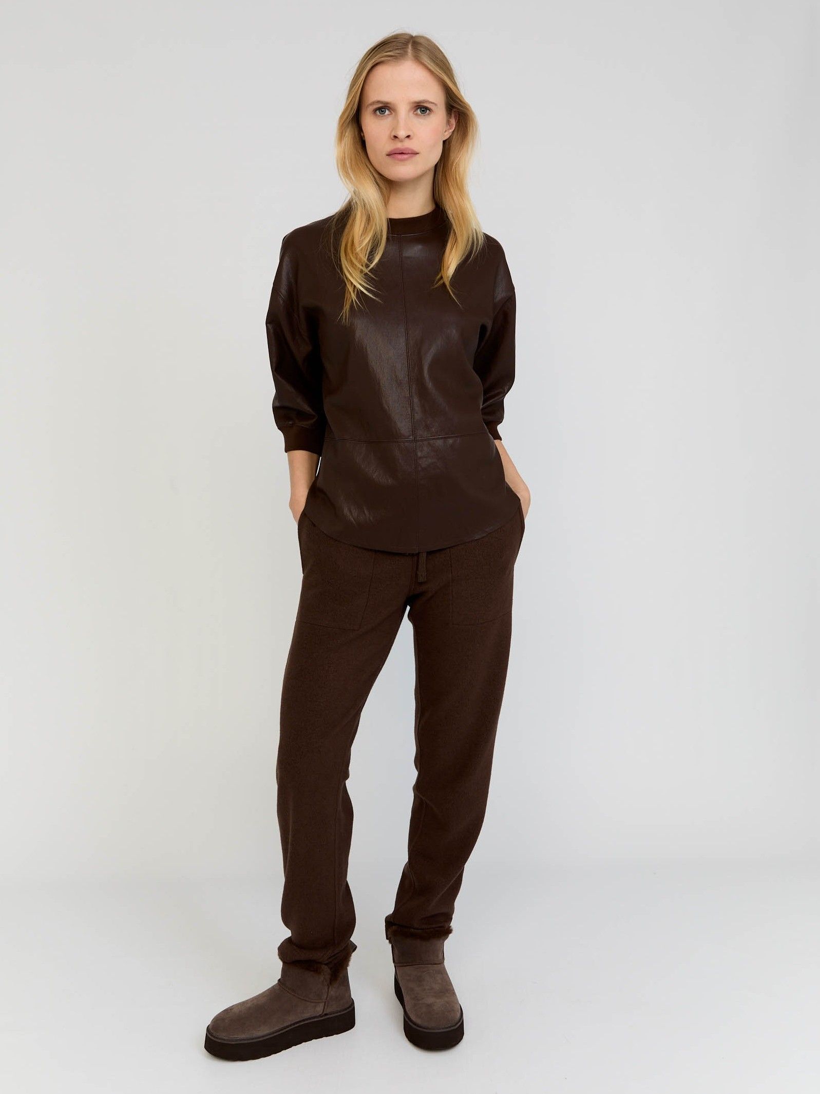 MOSCOW - BLOUSE - Bruin
