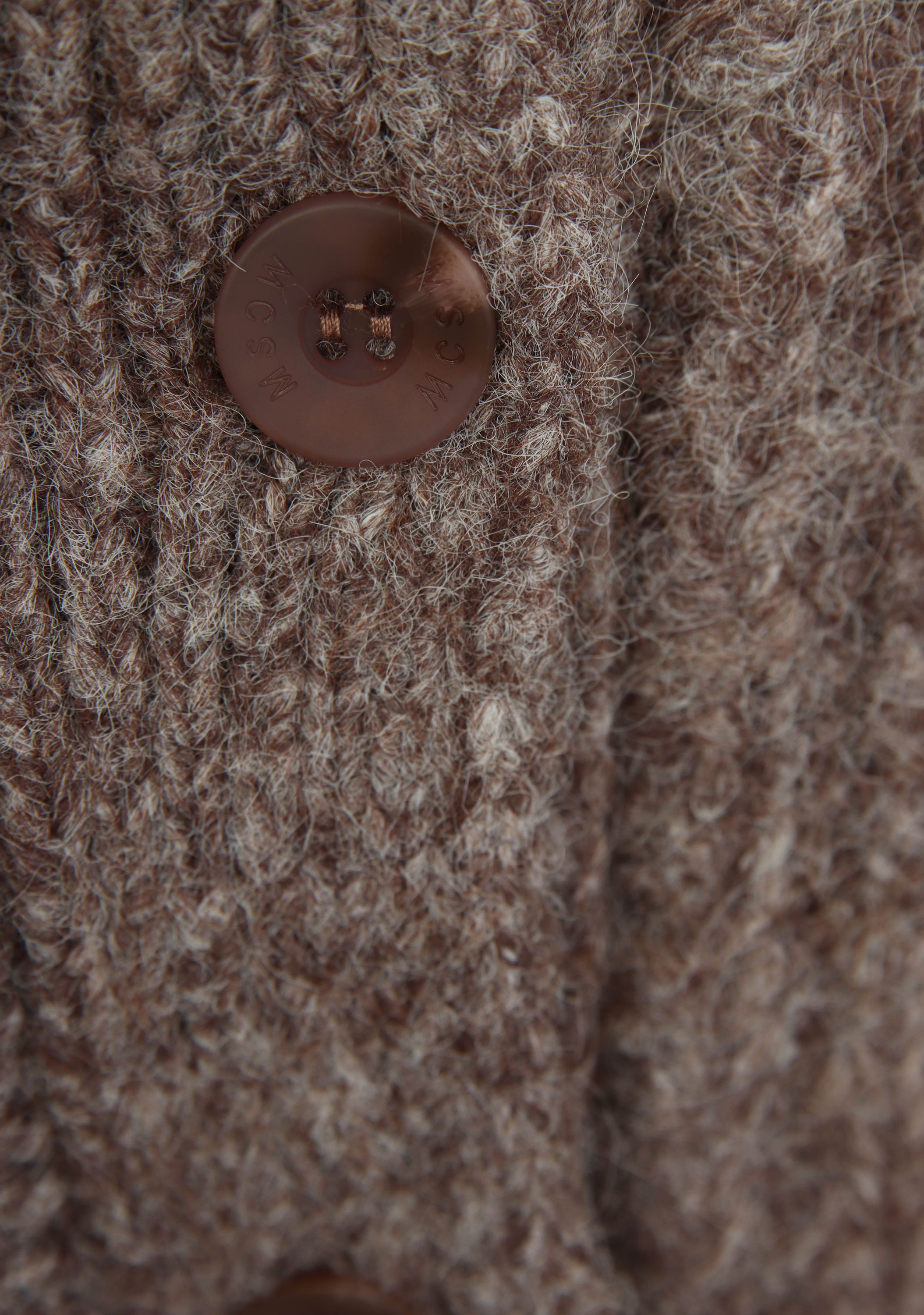 MOSCOW - VEST - Bruin