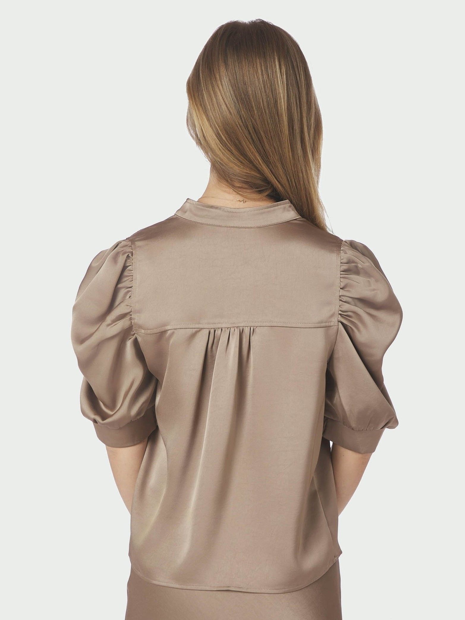 NEO NOIR - BLOUSE - Bruin