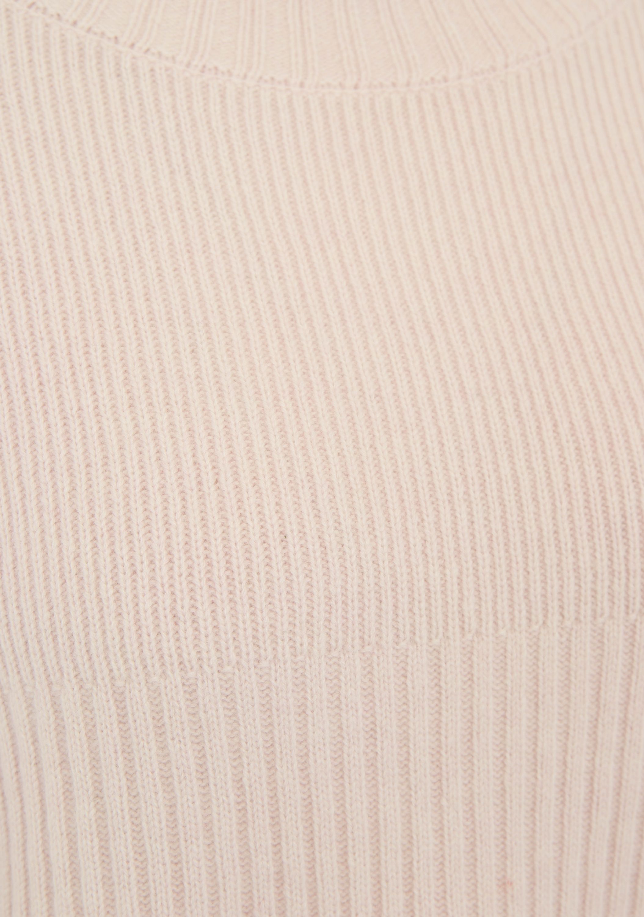 GUSTAV - TRUI - Roze