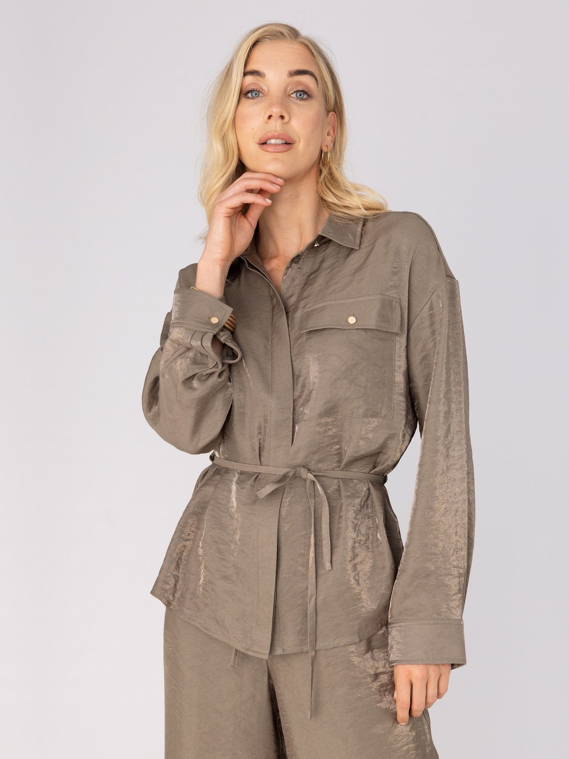 ANNA VAN TOOR - BLOUSE - Groen