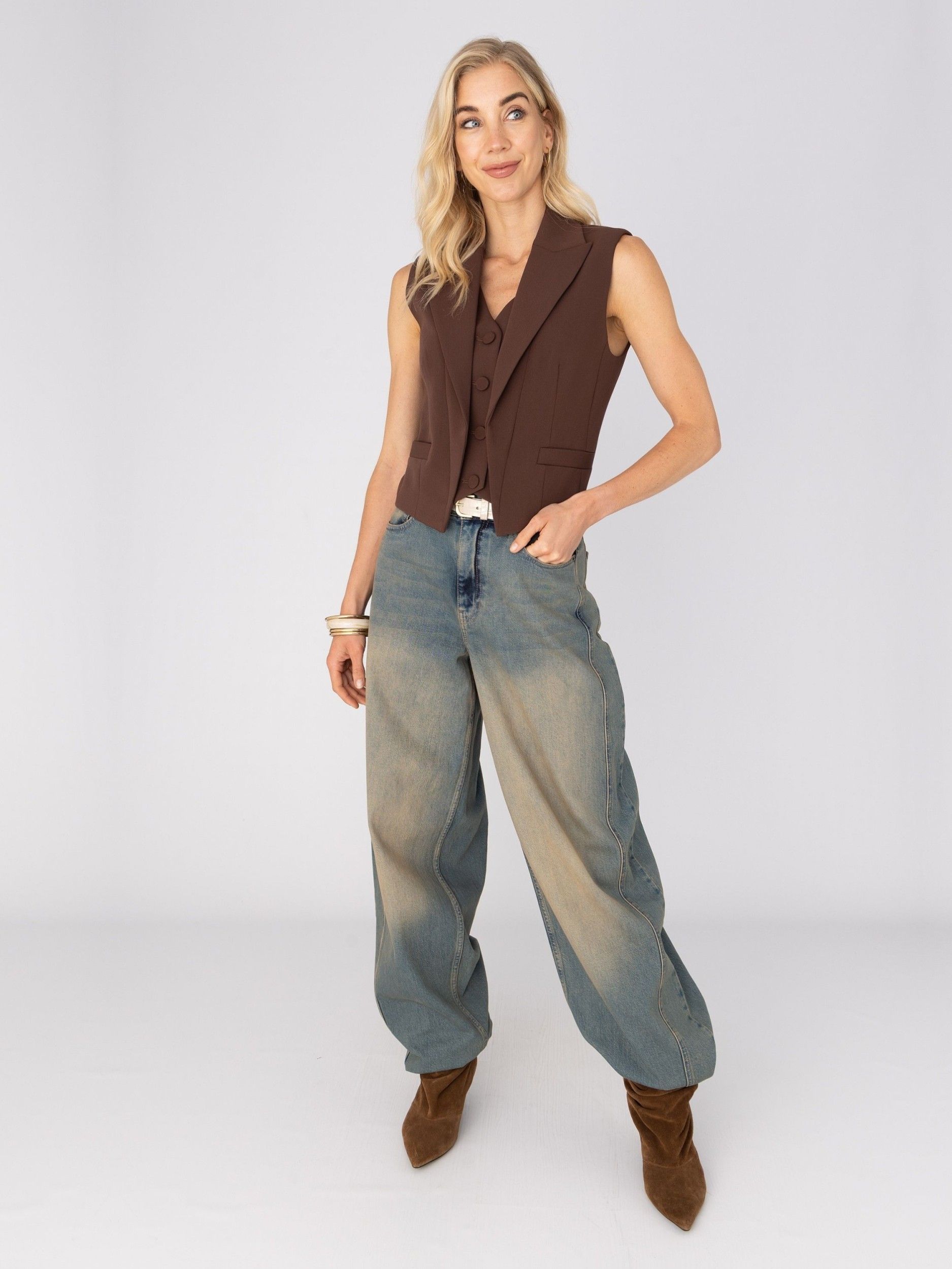ANNA VAN TOOR - GILET - Bruin