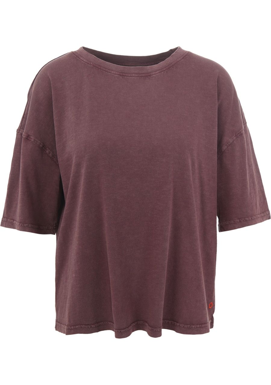 ONE TEE SHIRT