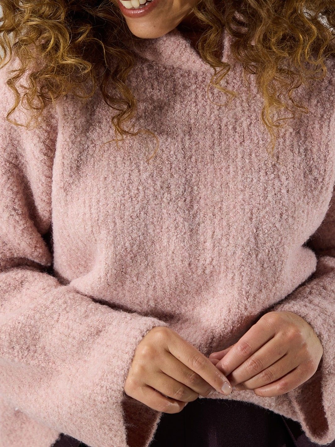 LABEL DOT - TRUI - Roze