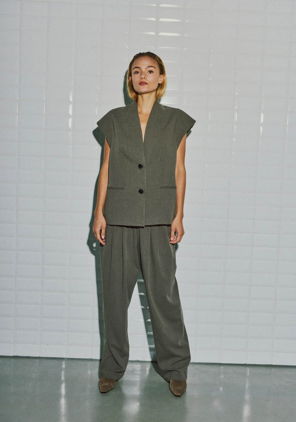 WITH BLACK - GILET - Beige