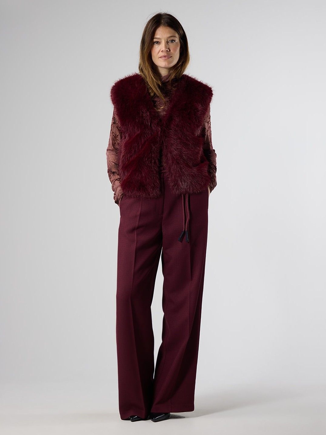 LABEL DOT - JAS - Rood