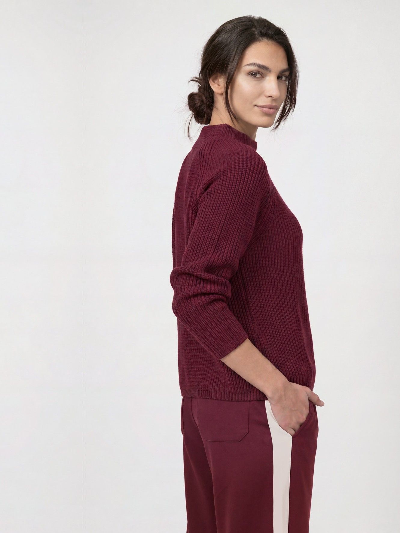MONARI - TRUI - Rood