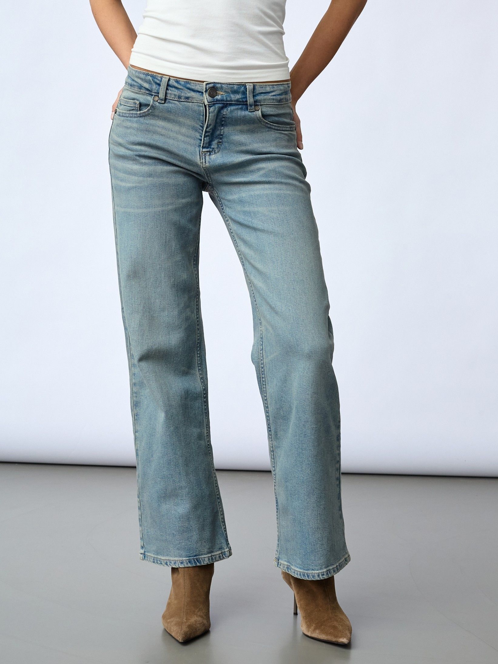SISTERS POINT - JEANS - Blauw
