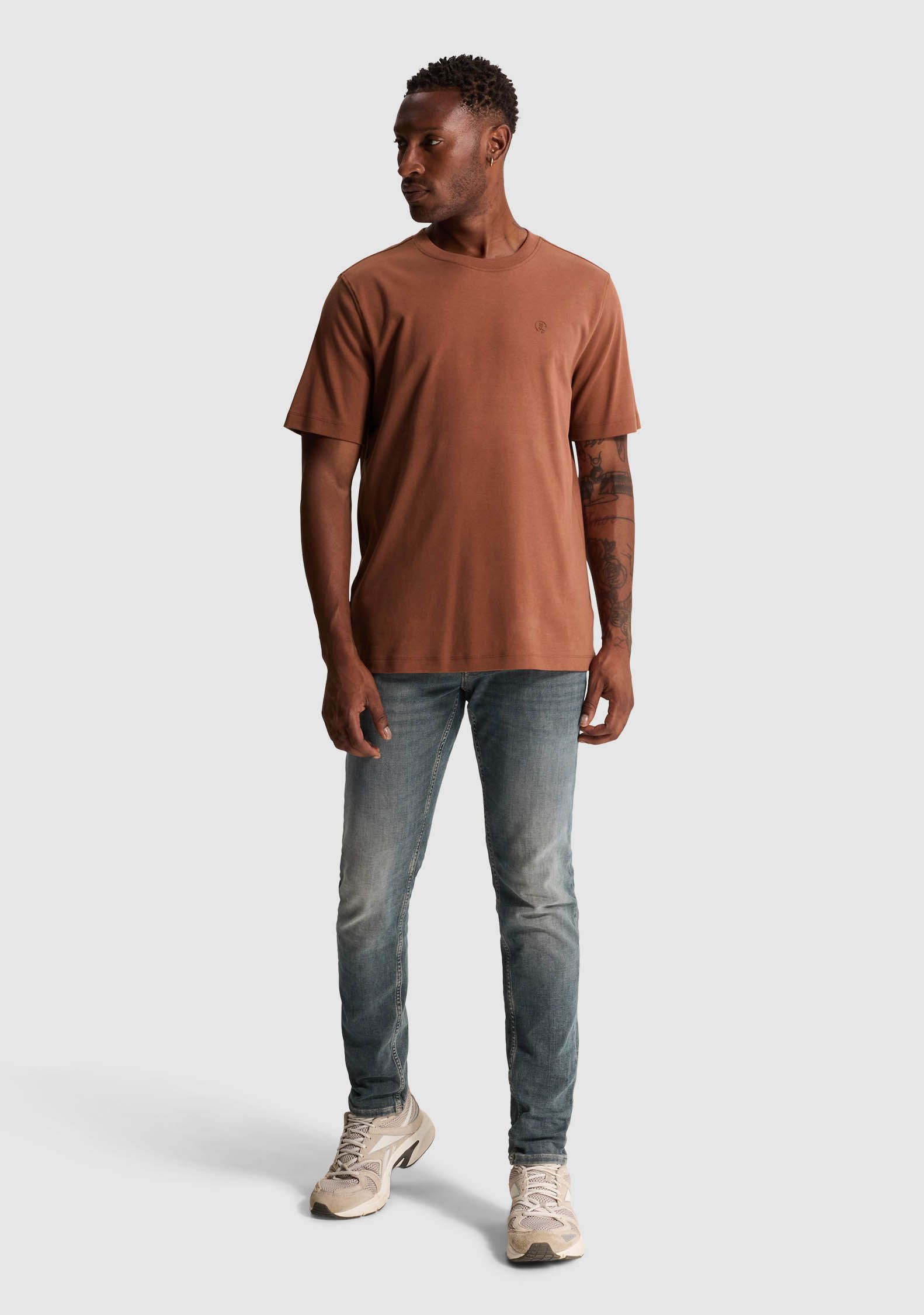 CAST IRON - TSHIRT - Bruin