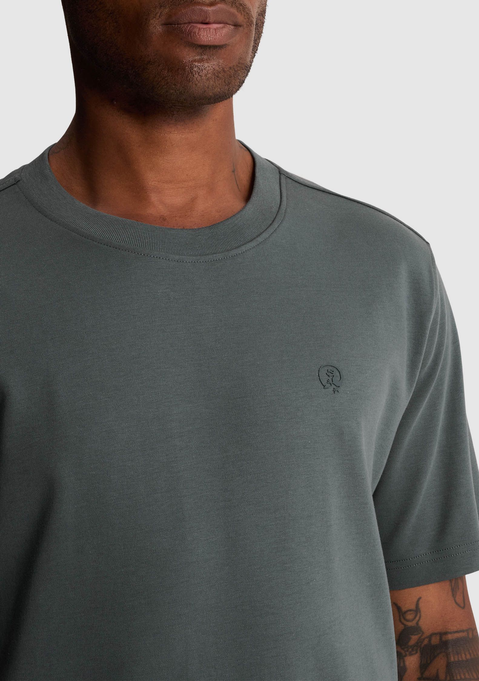 CAST IRON - TSHIRT - Blauw