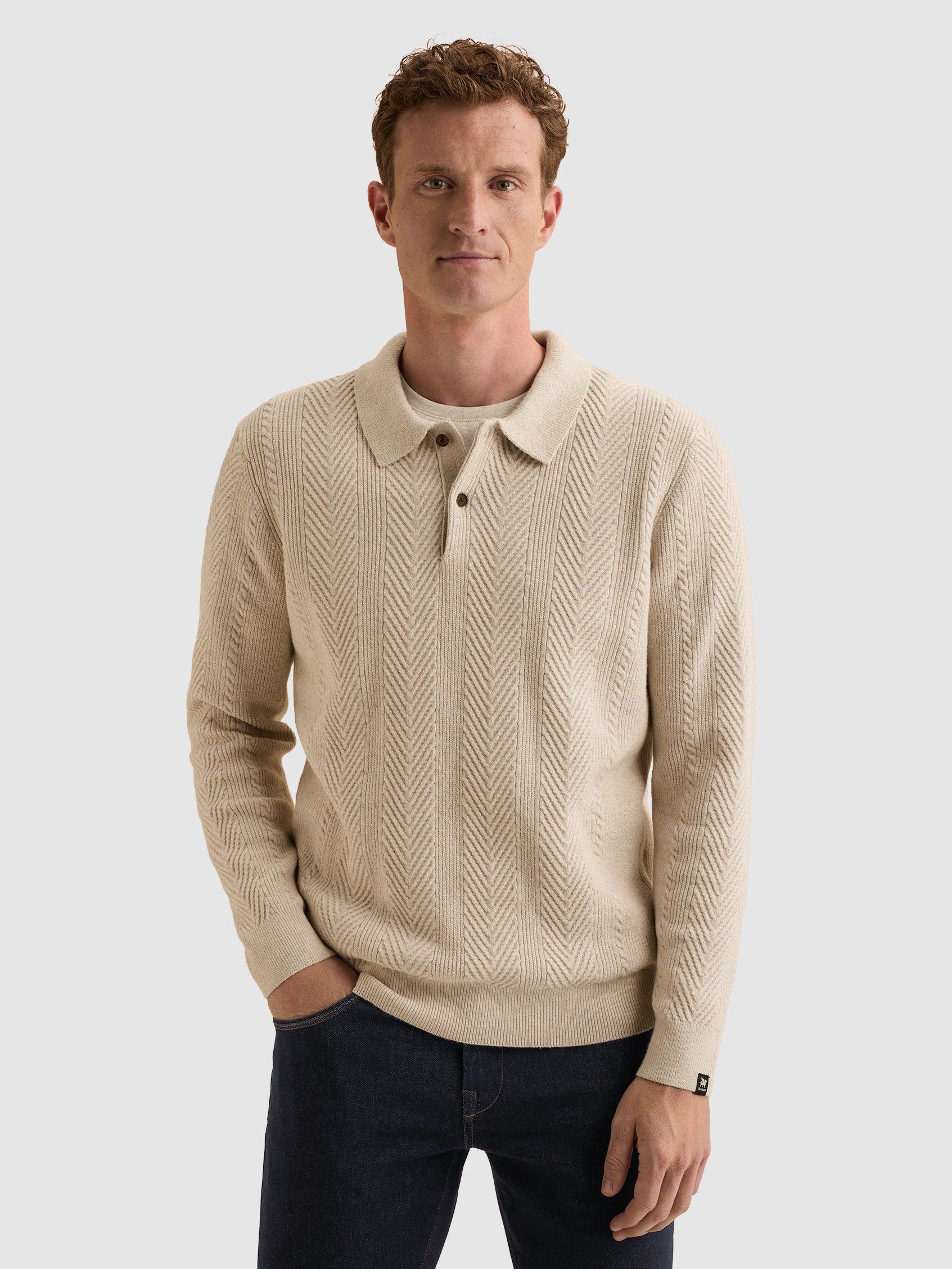 VANGUARD - TRUI - Beige