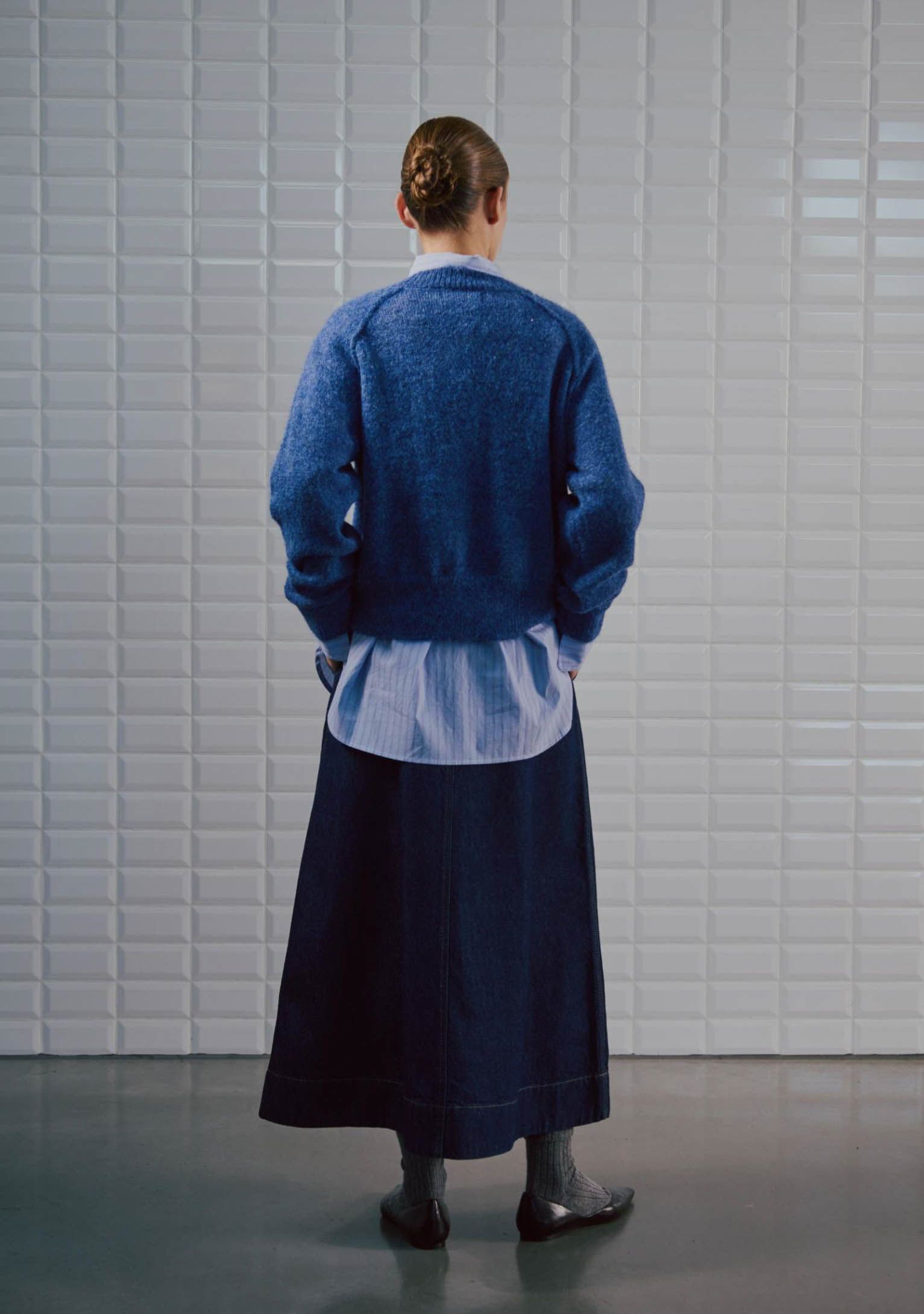 WITH BLACK - TRUI - Blauw