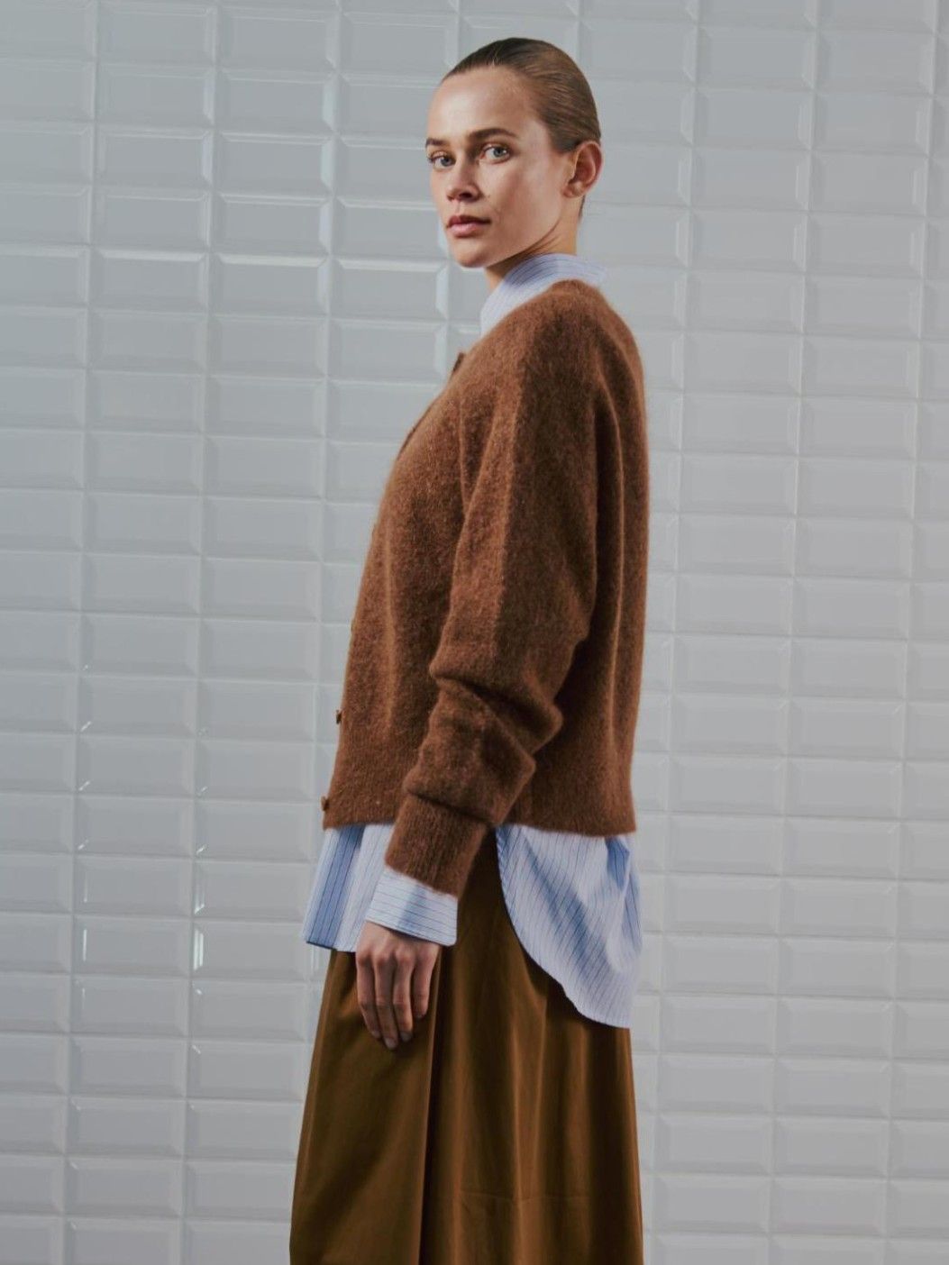 WITH BLACK - VEST - Bruin