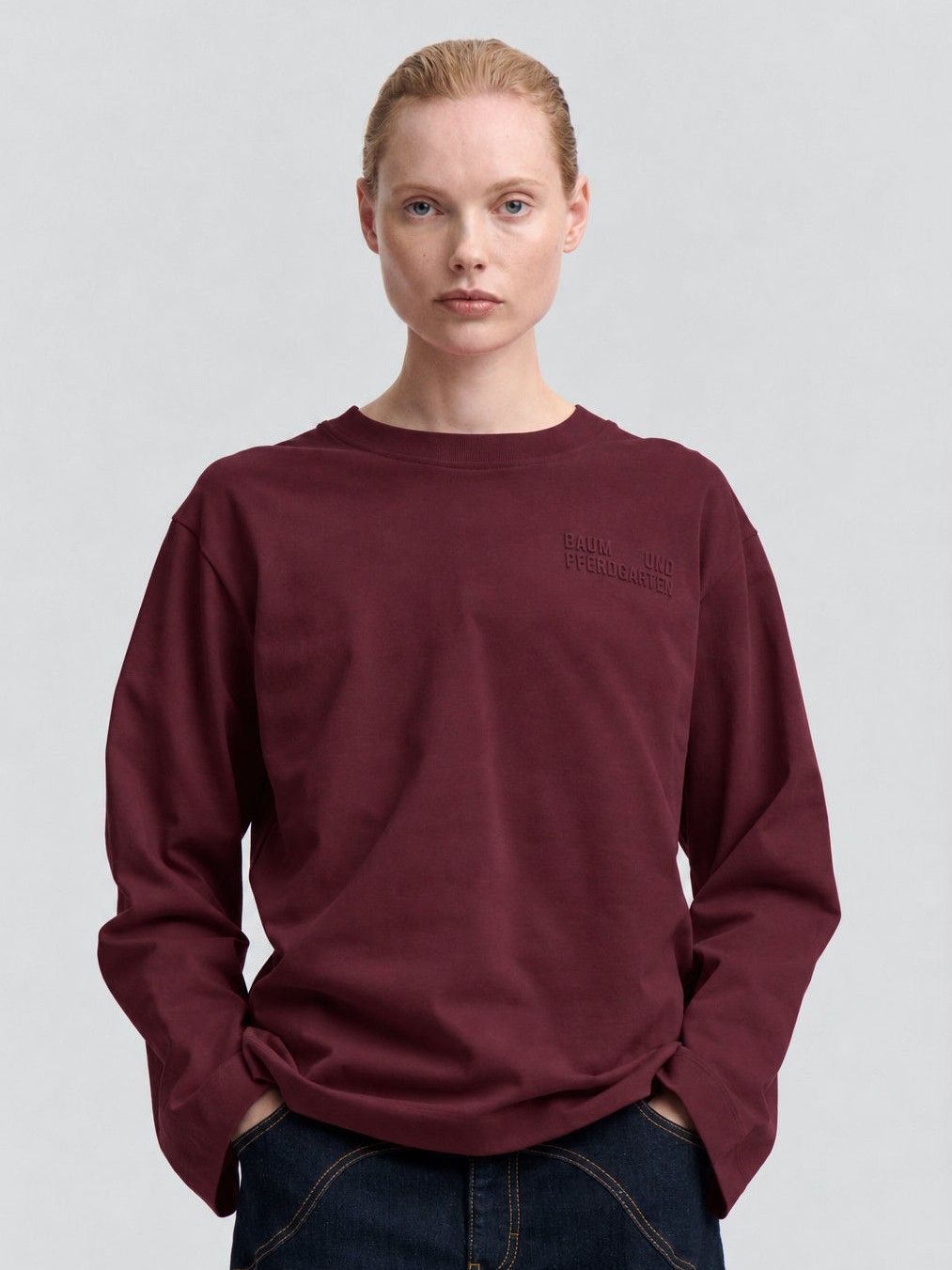 BAUM UND PFERDGARTEN - SHIRT - Rood