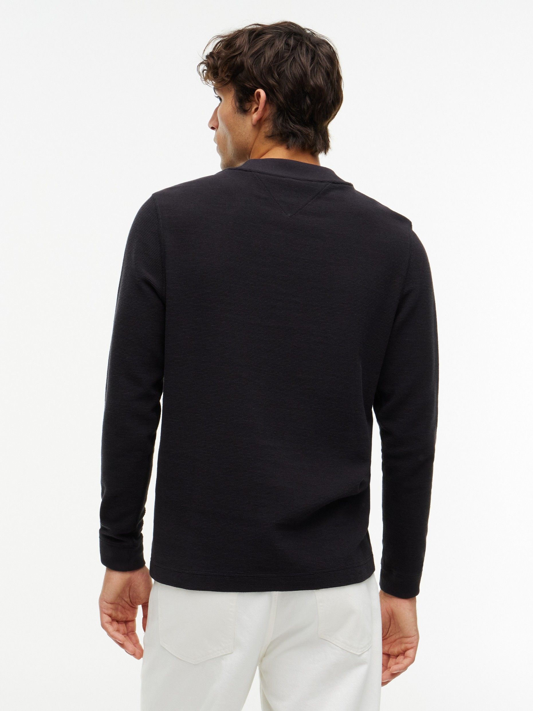 TOMMY HILFIGER - TSHIRT - Zwart
